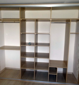 Сборка шкафа с разными секциями