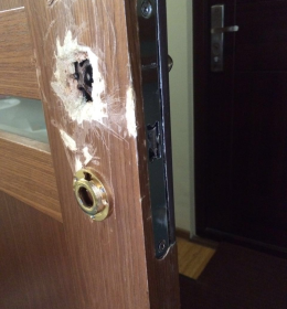 Ремонт дверей